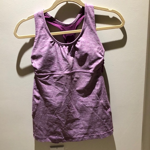Lululemon tank
